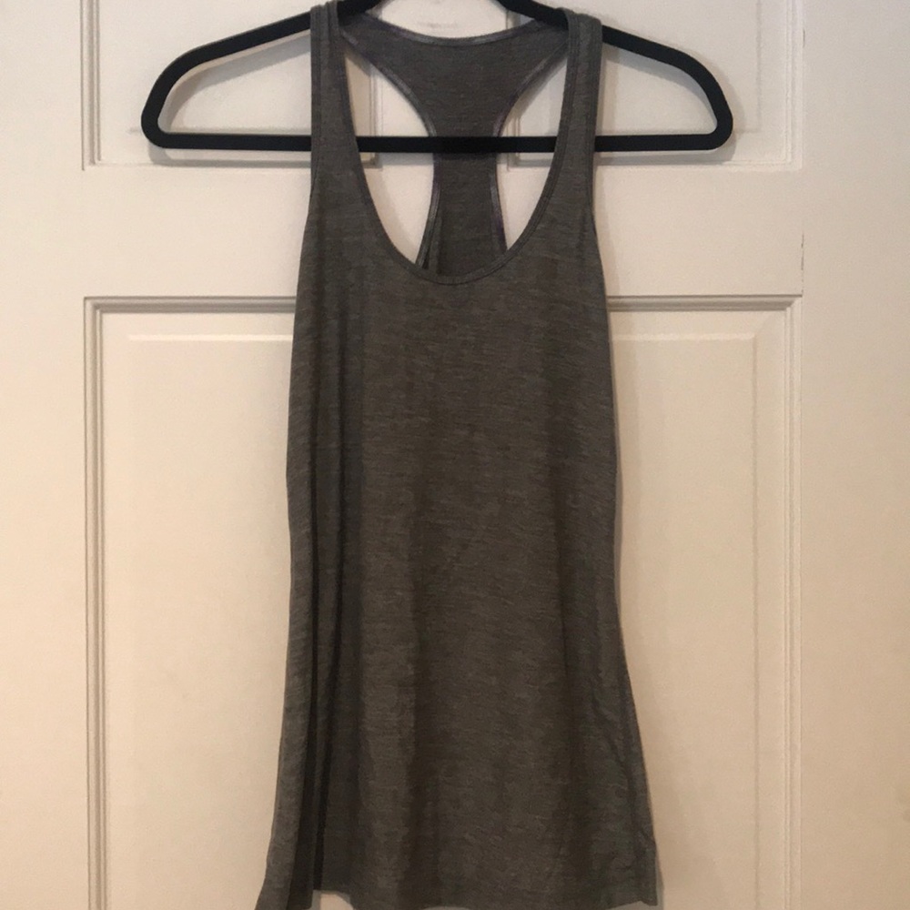 Lululemon tank top